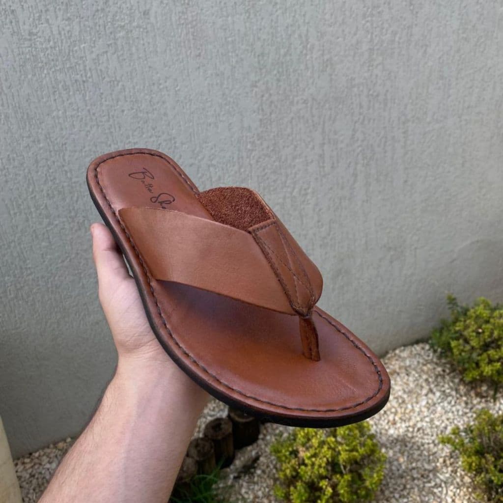 Chinelo Sandalia Masculina Em Couro Conforto Solado De Borracha Varios Modelos Promoção
