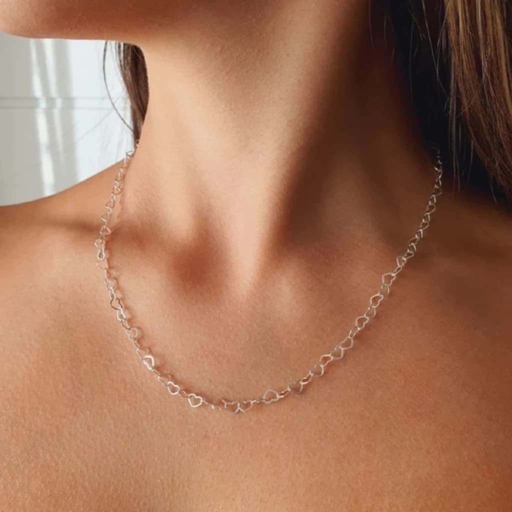 Colar Gargantilha Choker Coração Banhada a Prata 925 45cm Delicado Feminino Romântico