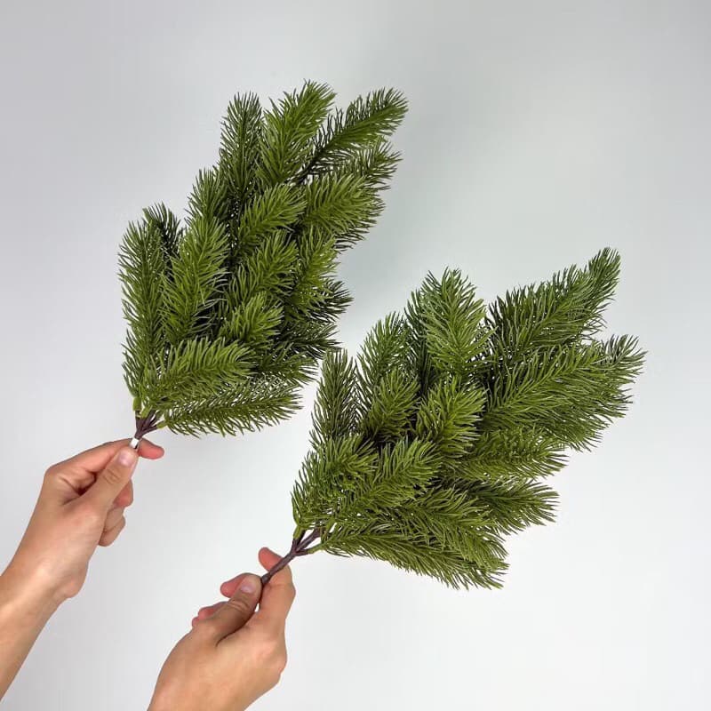 🛍️Ramo De Pinheiro Artificial De Natal Arbustos Simulados Plantas Verdes Folhas Mini Árvore - SY802791