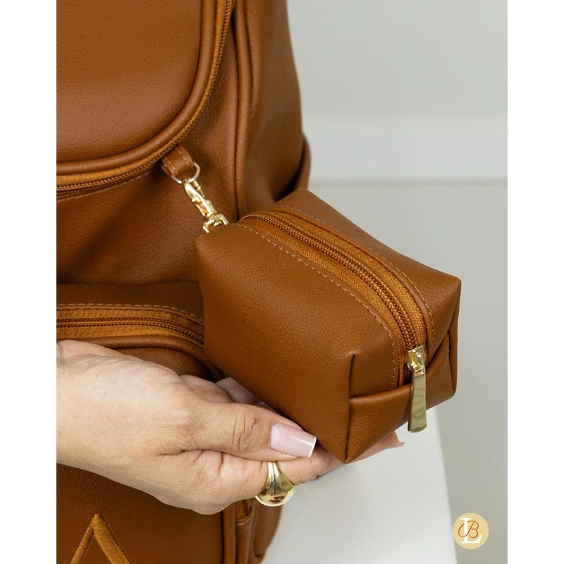 Acessórios e chaveiros e necessaire para bolsa maternidade personalizado