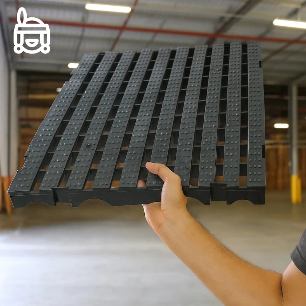 Piso Modular Plástico Estrado Vazado 50x50cm Antiderrapante Resistente Preto