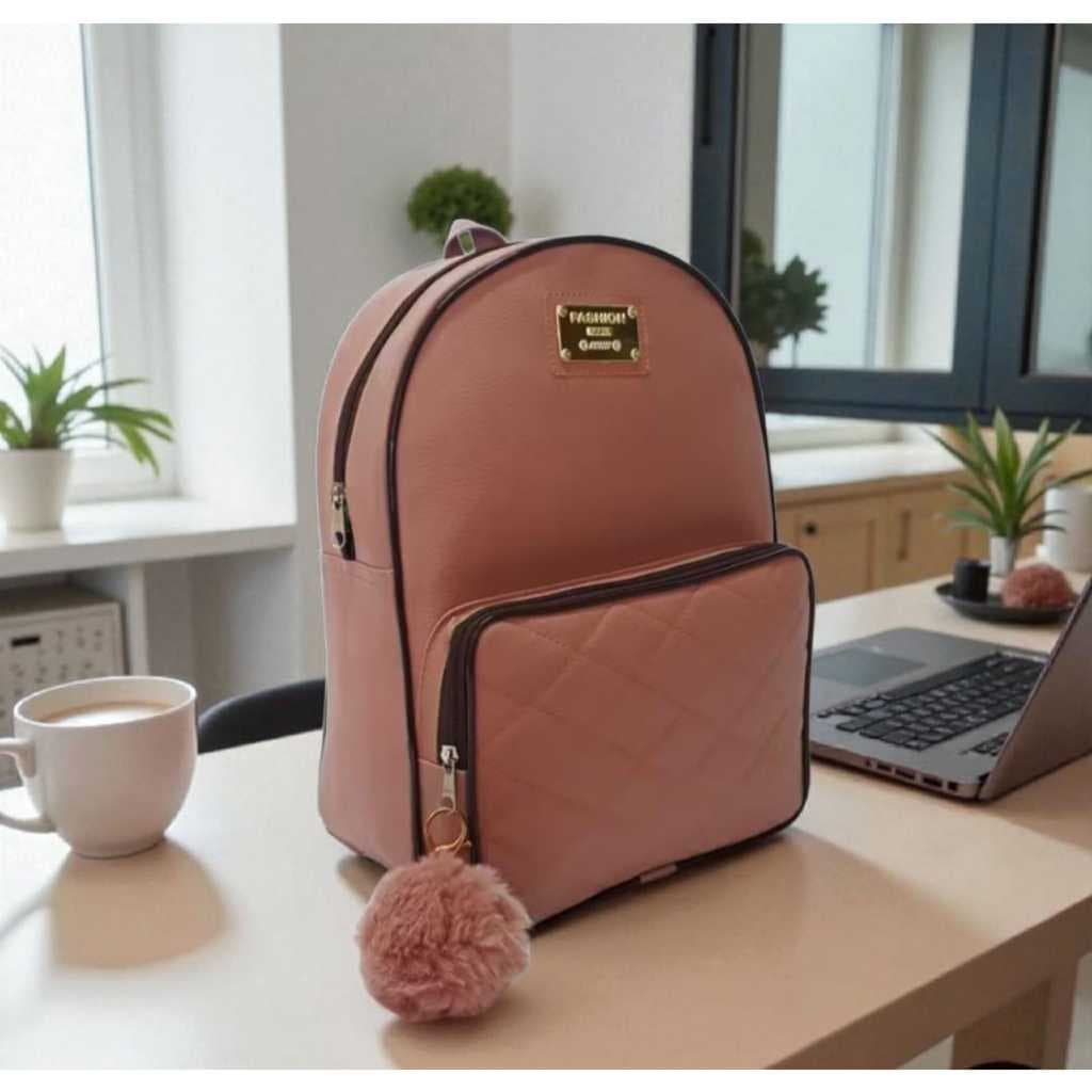 Bolsa Mochila feminina de Couro Sintetico. MODA PREMIUM Bolsas femininas de moda