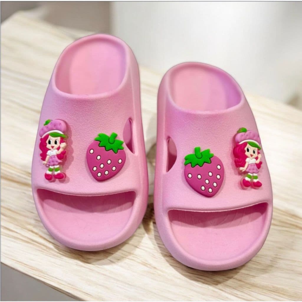 Chinelo Nuvem Infantil Menina Calce Facil Moranguinho Personalizado Leve Confortavel Escolar Dia a Dia Verao