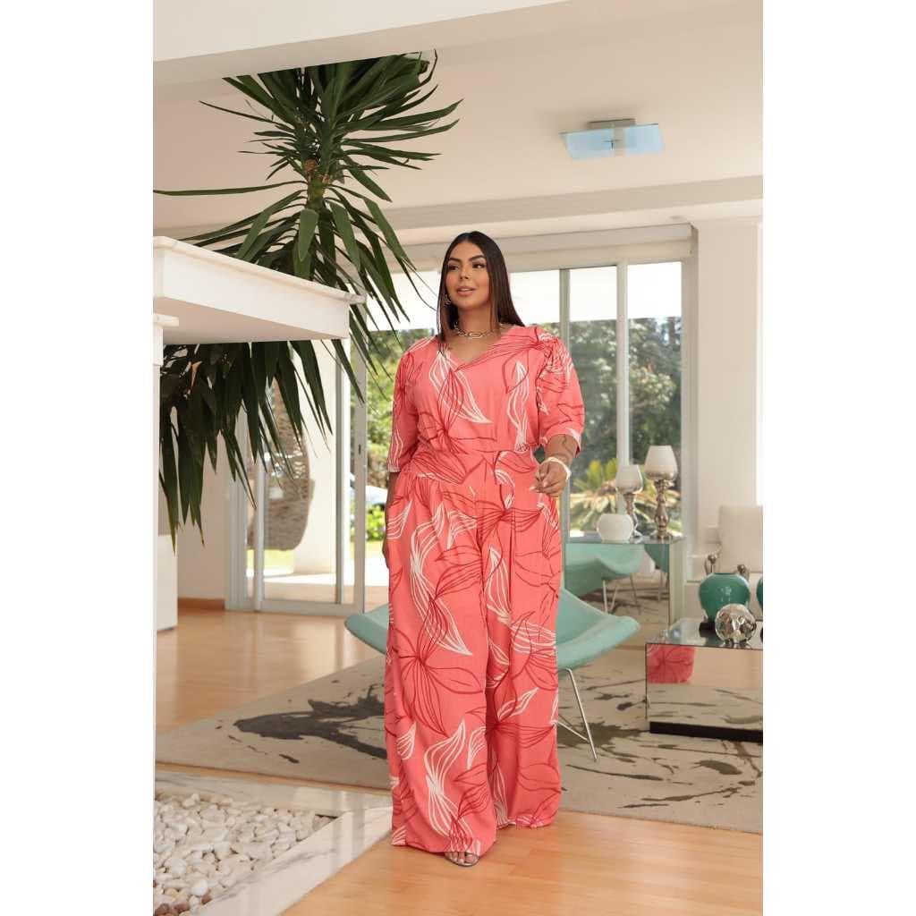 Macacão Longo Manga Curta Estampado Plus Size Moda Primavera Verão
