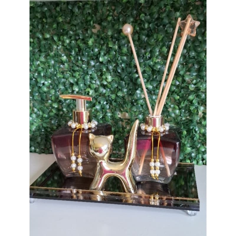 Bandeja 15X25 modelo trama cor bronze (não acompanha itens decorativo)