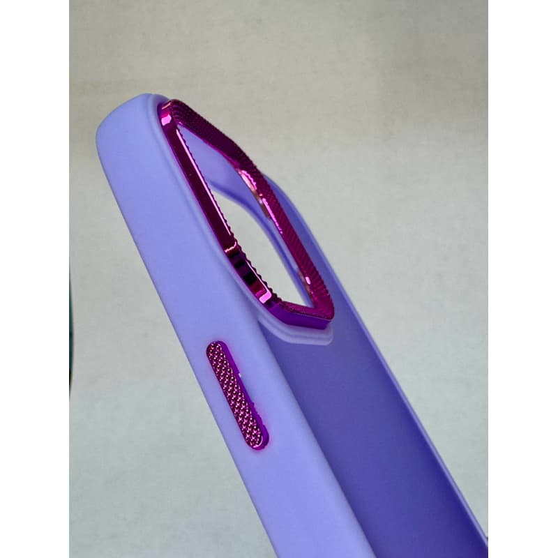 Capinha iPhone 16 pro Max anti impacto fosca