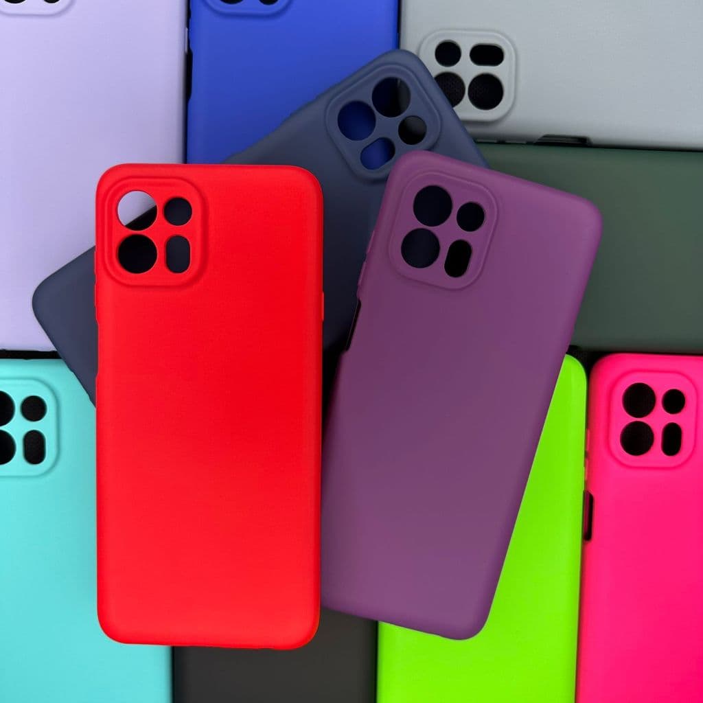 Kit Capa + Película de vidro 3D ou Somente Capa para Motorola Moto Edge 20 Lite Silicone Aveludada