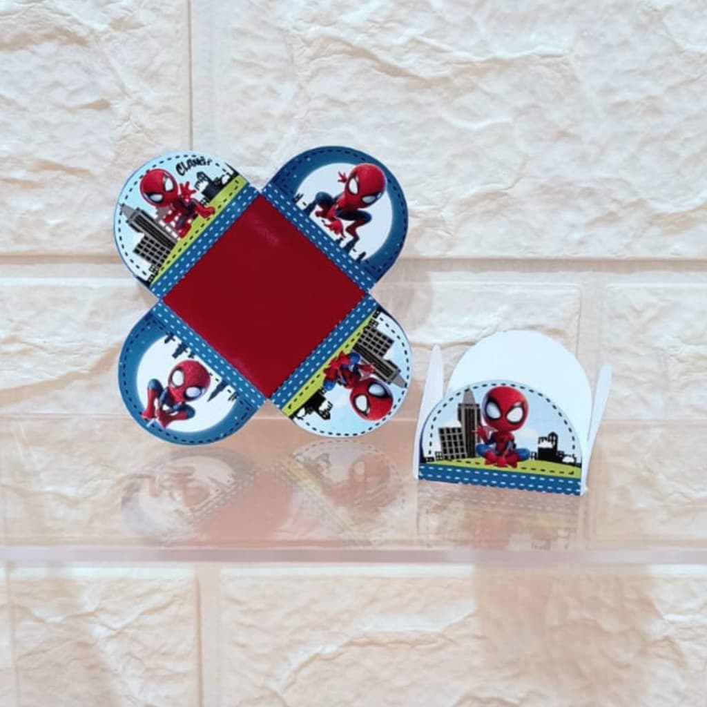 kit Forminhas Personalizadas para Brigadeiro e Docinhos 4 Pétalas Festa, Aniversário HOMEM ARANHA