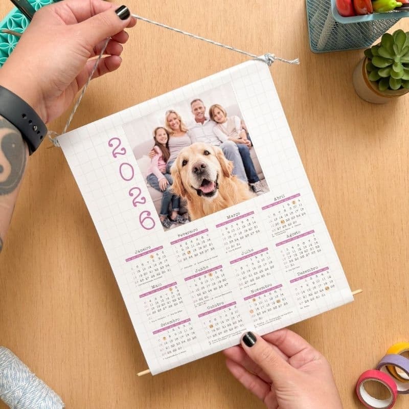CALENDÁRIO DE PAREDE PERSONALIZADO