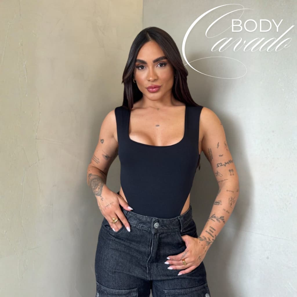 Body Cavado Suplex Feminino Decote Reto 36 a 42 Cavadão Decote Quardrado Moderno