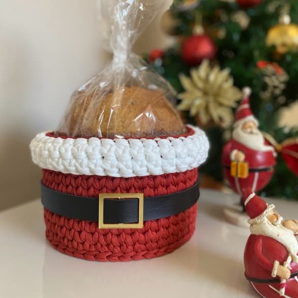Porta Panetone de Fio de Malha 400g/450g - Crochê, Natal