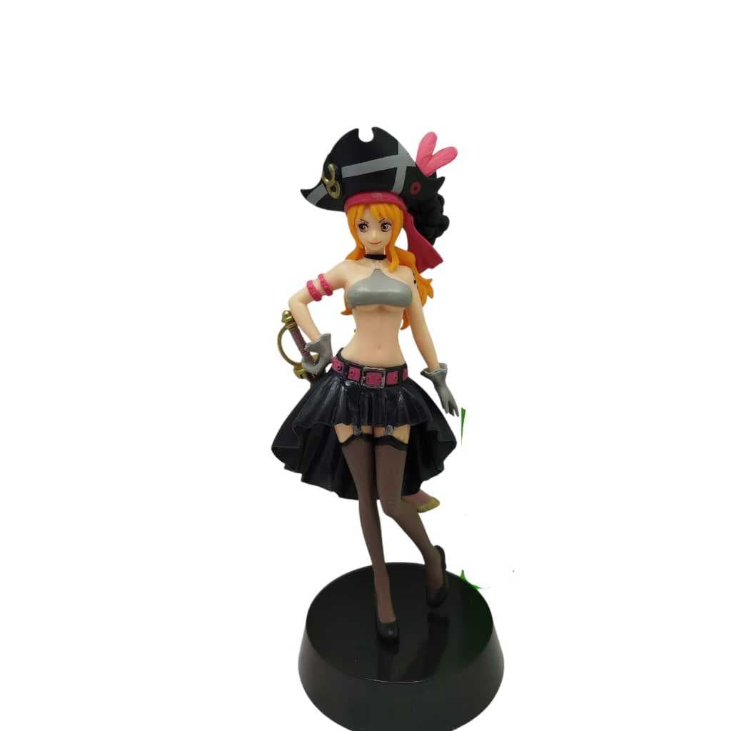 Nami One Piece 19cm — Colecionável PVC com Base