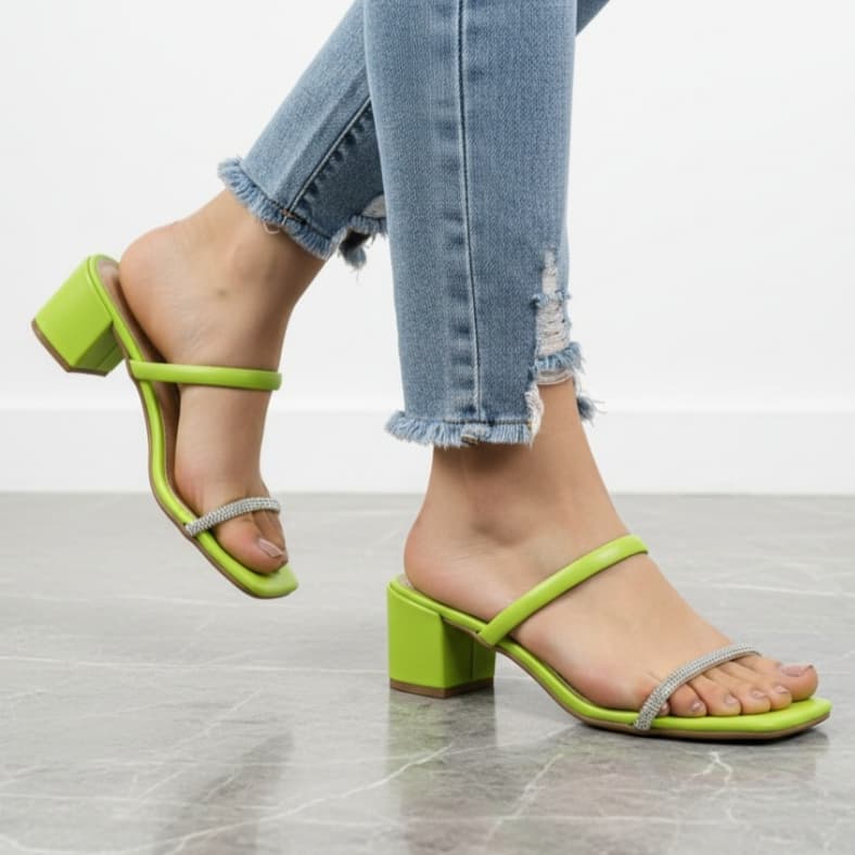 Tamanco Sandália Tiras Strass Luxo Salto Médio