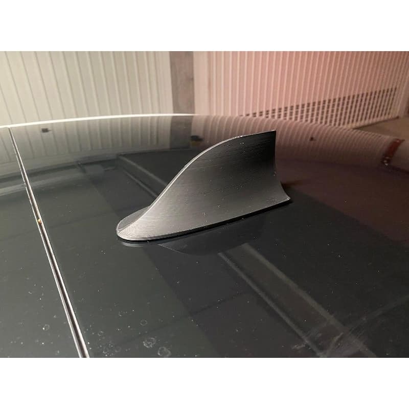 Antena Barbatana de Tubarão Shark Fin Decorativa Universal Carro Tuning Preto/Branco