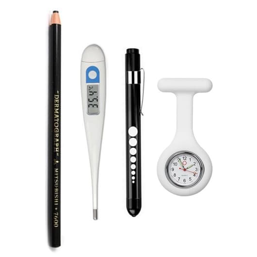 Lápis Derma + Termômetro + Relógio Lapela + Lanterna Clínica LED | Enfermagem Fisioterapia Saúde