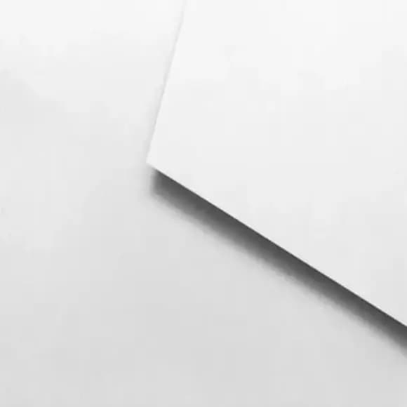 Papel Color Plus Alaska 120g / 66x96 / 5 unid