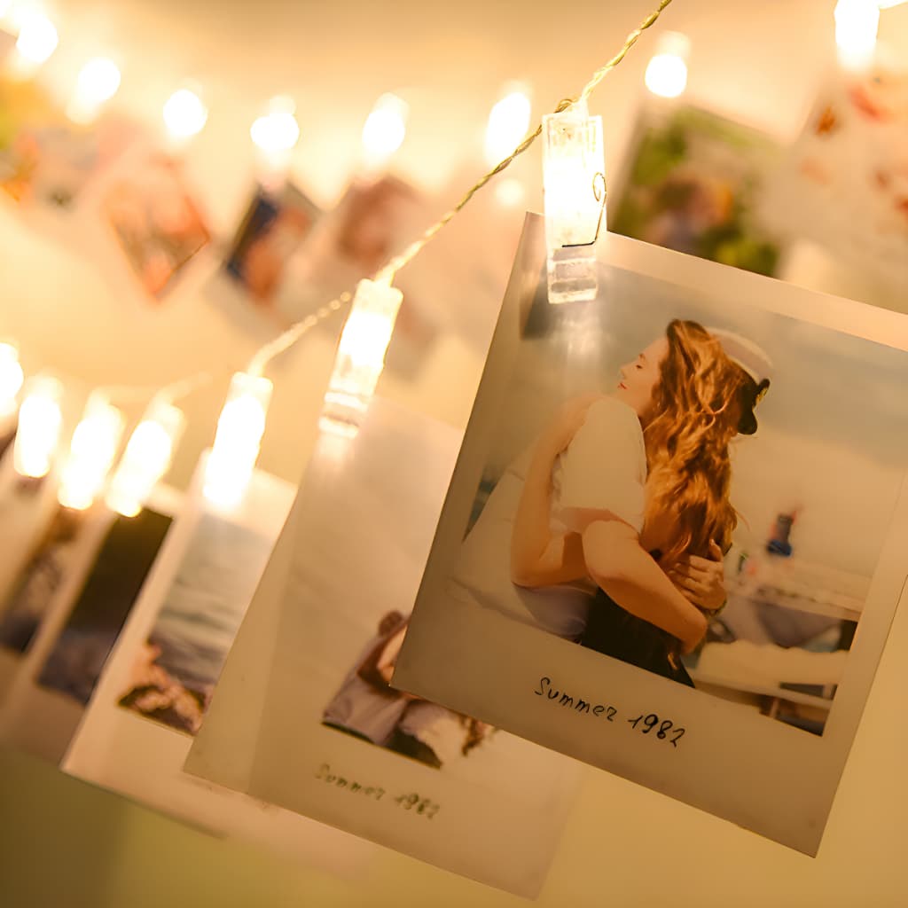 Varal De Fotos Cordão Branco Quente Luminoso 3m 20 Leds Pilha ou USB Prendedor Clipe