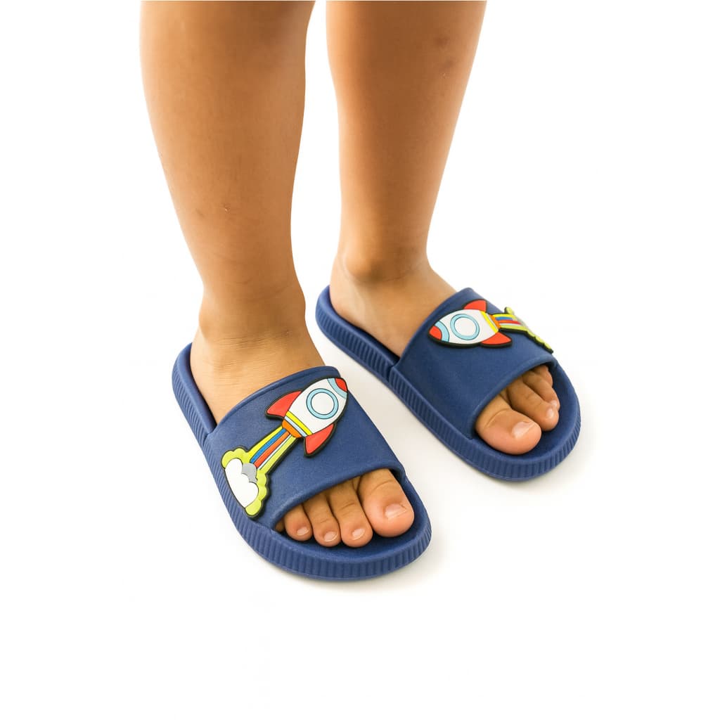 Chinelo Nuvem Infantil Antiderrapante com Foguete Confortável Leve Promoção