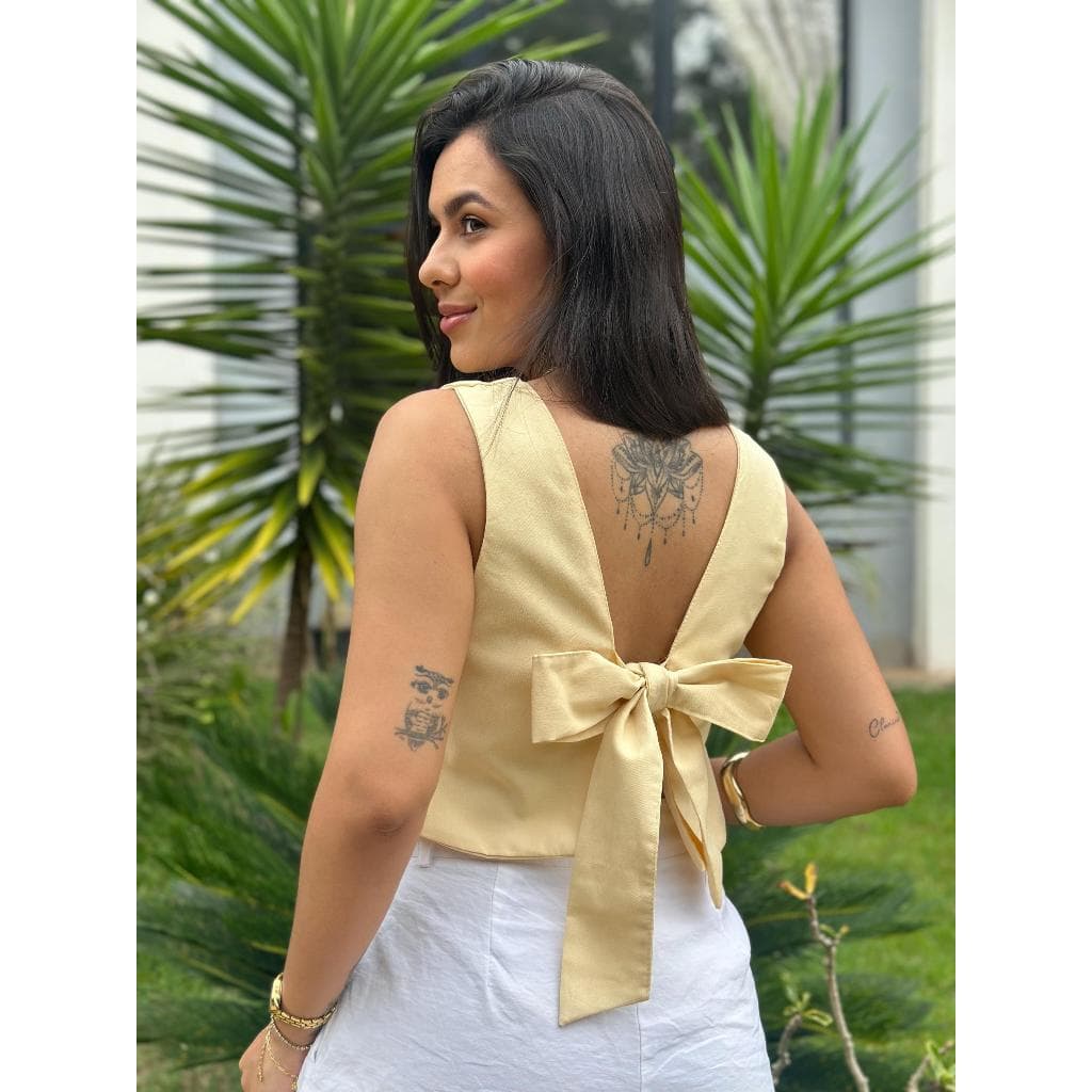 Blusa Feminina Laço Costas Tecido Marrant Blusinha Casual Social Elegante Dia a Dia
