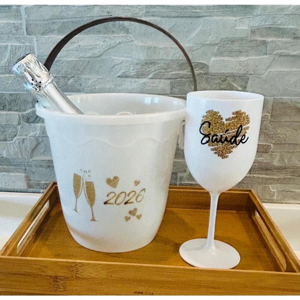 Kit celebrar para o Reveillon, Ano Novo, Festas de Fim de Ano. Balde de gelo + taças personalizados