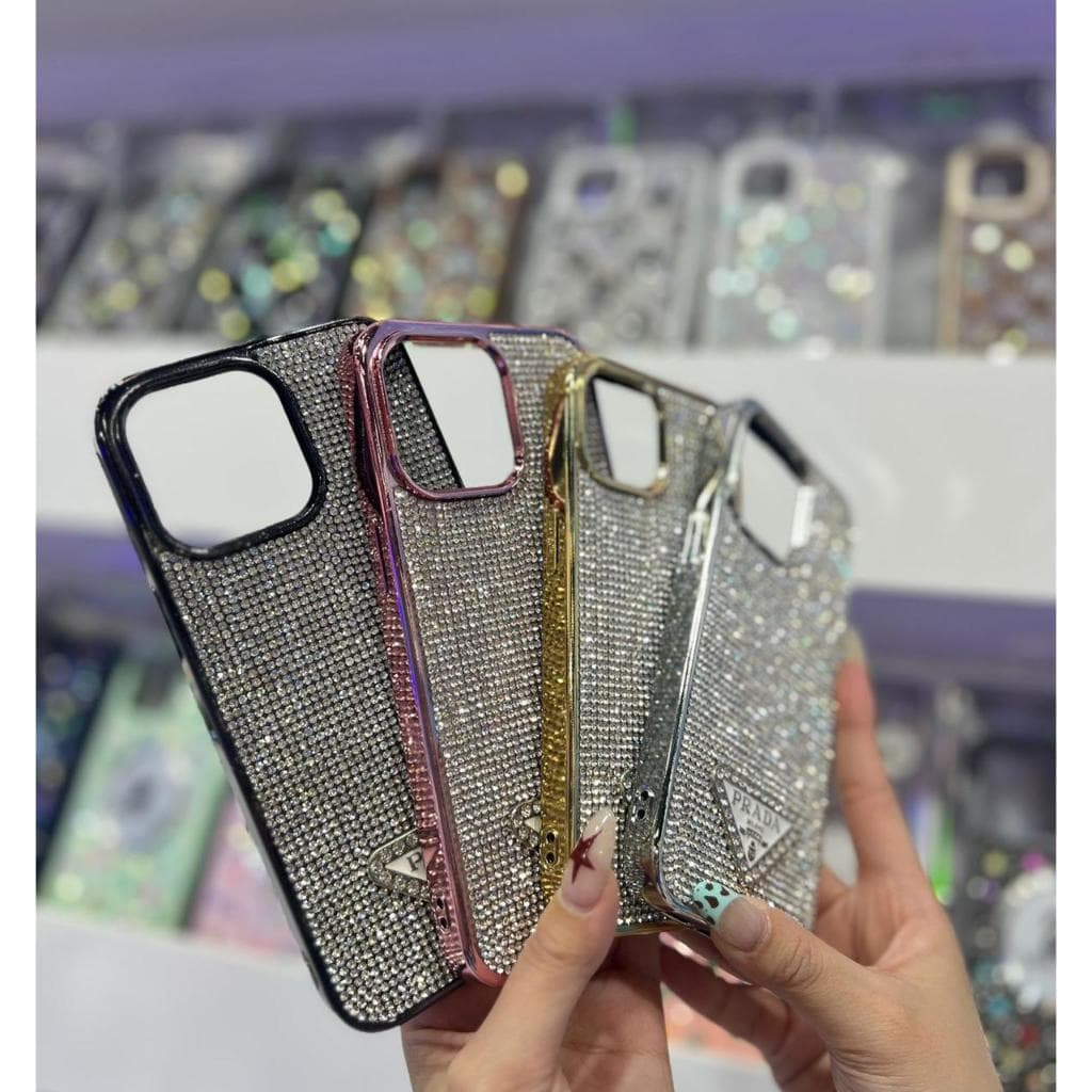 Capa Luxo Diamante Brilho pra iPhone 11 12 12pro 13 13pro 14 14pro 14promax 15 15pro 15promax Com Proteção Elegante
