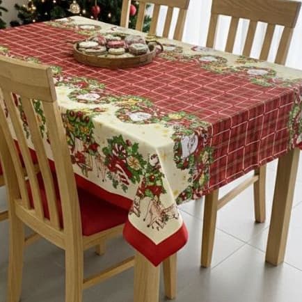 Toalha de Mesa Oxford Festiva Natalina Natal Papai Noel para 4 e 6 Lugares