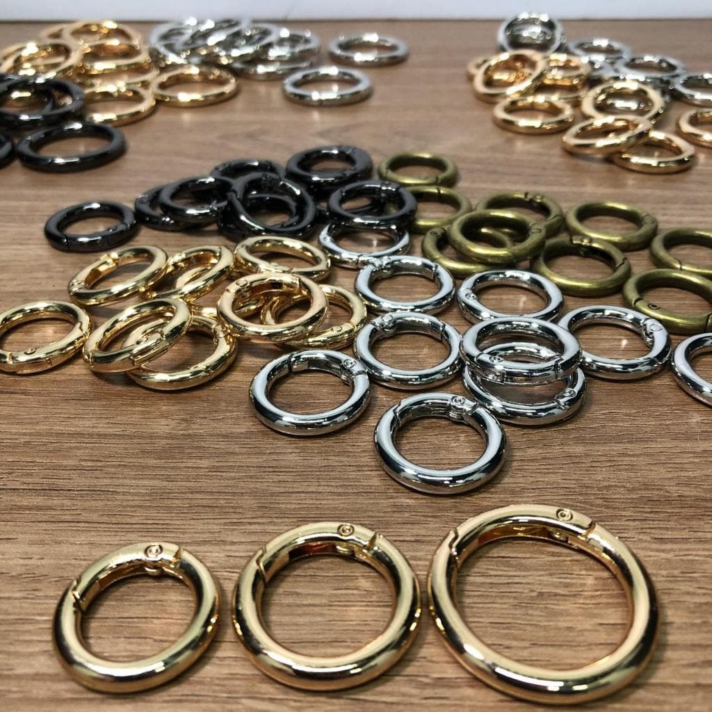 ARGOLA ARTICULADA PREMIUM - MOSQUETAO ARTICULADO PARA BOLSAS E CHAVEIROS
