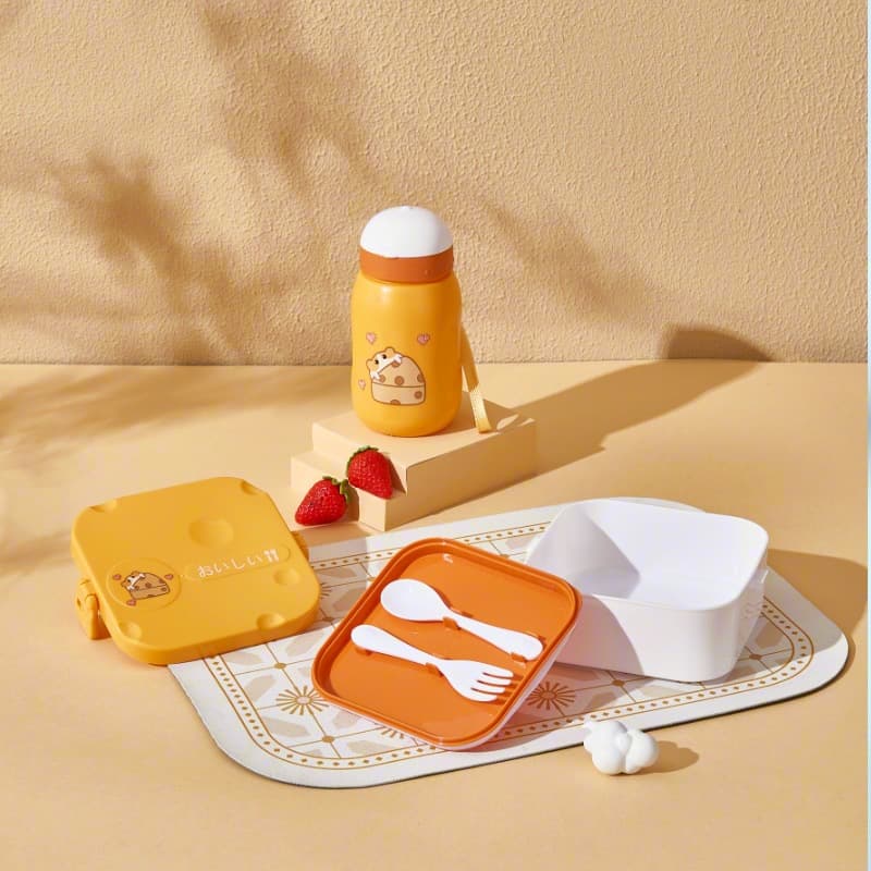 Kit Marmita Infantil com Talheres de Plástico e Garrafa 400ml com Canudo Lancheira Escolar