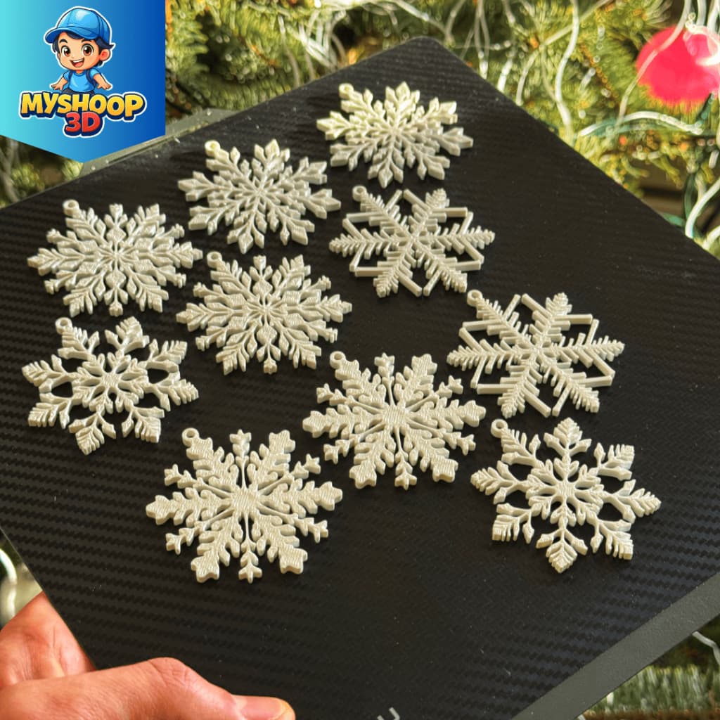 Kit 8 Unidades Enfeite Floco de Neve 3D – Kit 8 Unidades • Natal • Decoração Árvore • Branco Perolado