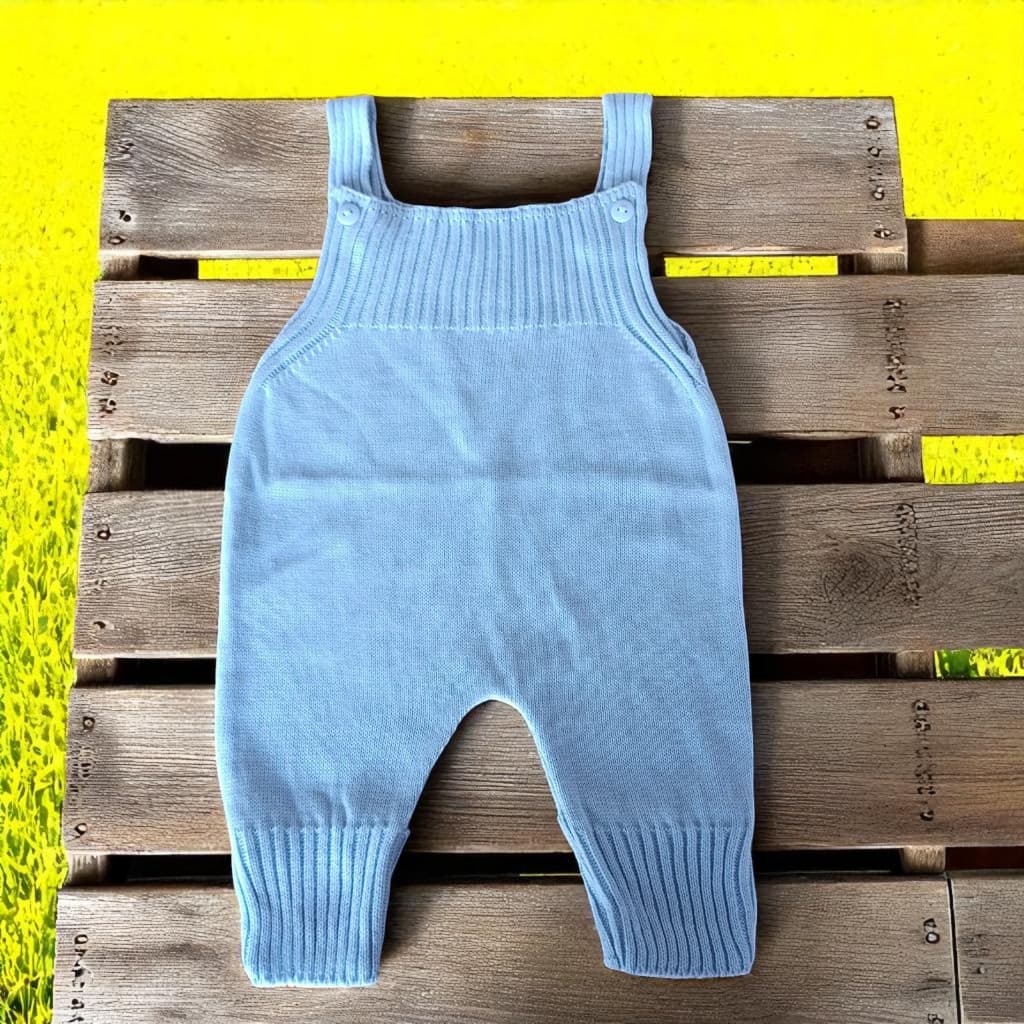 Jardineira Para BeBe Recém Nascido Menino e Menina Vira Pé Macacão de Tricot Trabalhado Luxo Salopete
