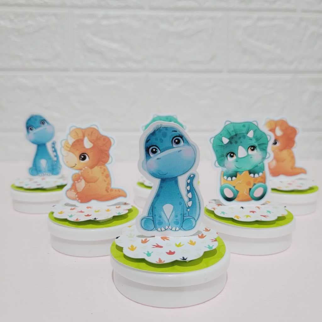 Apliques Latinha ou Caixa Acrílica Dino Baby menino Festa Infantil Lembrancinhas Personalizadas.