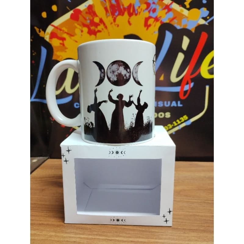 Caneca personalizada tema Witch/ Bruxa/ Místico