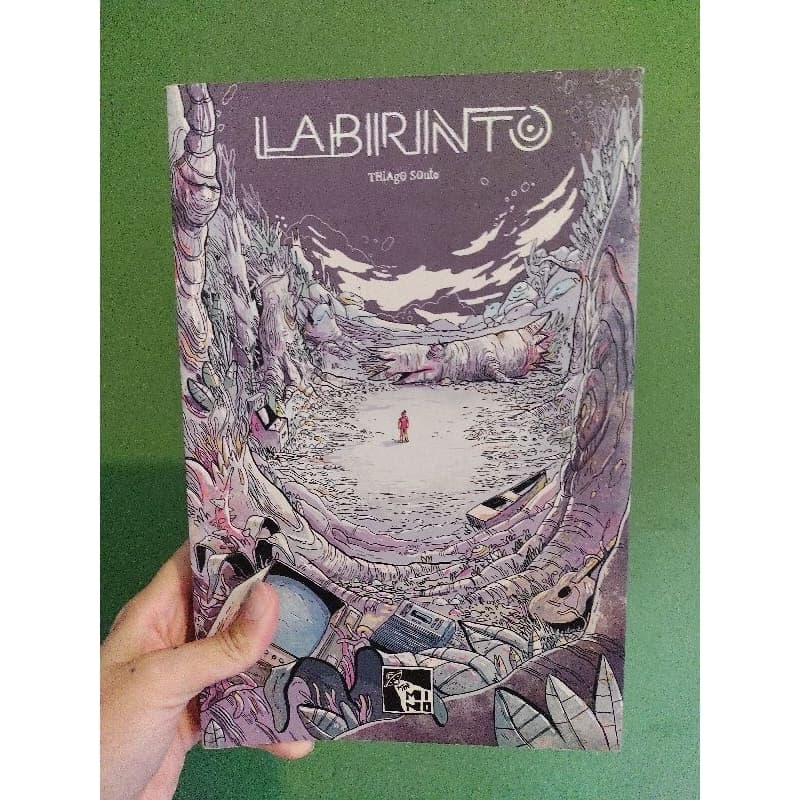 ​HQ Labirinto - Tiago Souto - Graphic Novel Nacional (Mino)