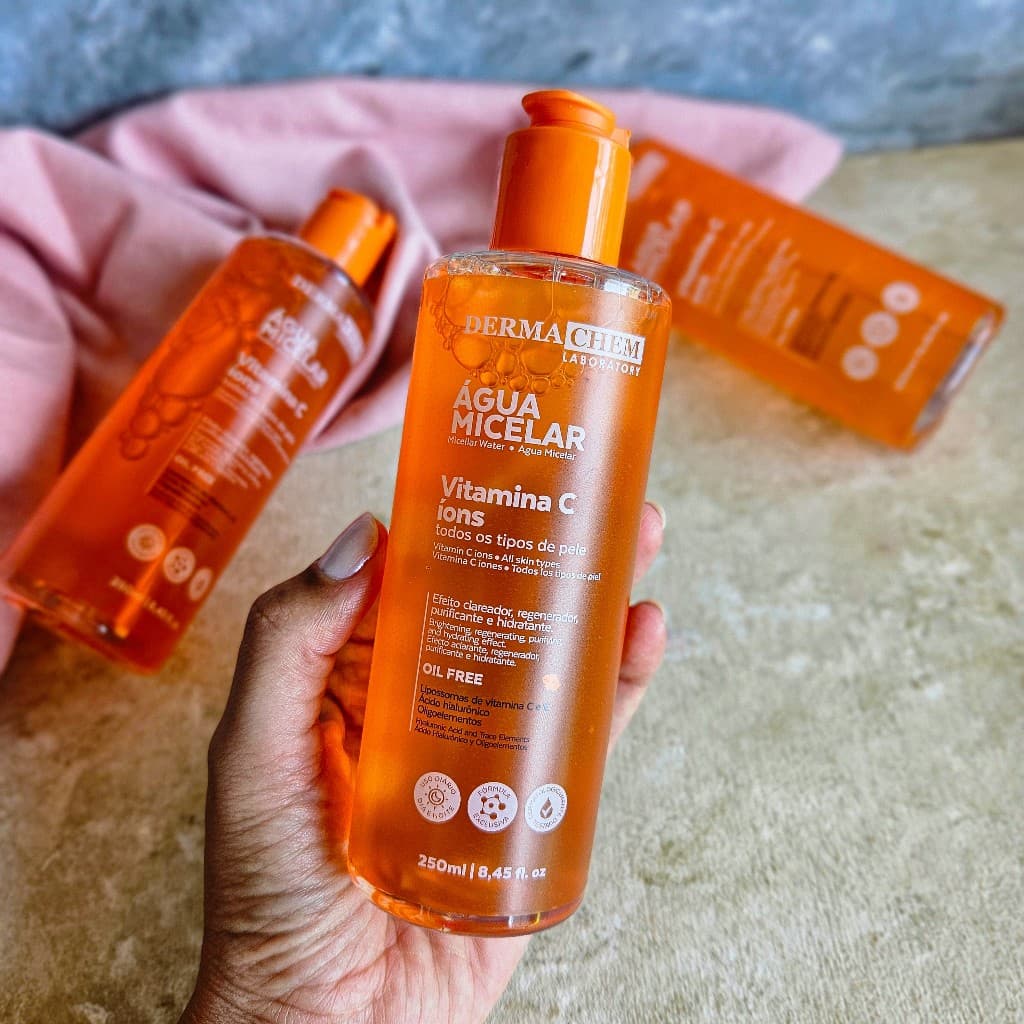 Água Micelar Vitamina C Dermachem - Para Todos os Tipos de Pele - Clareador, Tonifica e Revitaliza