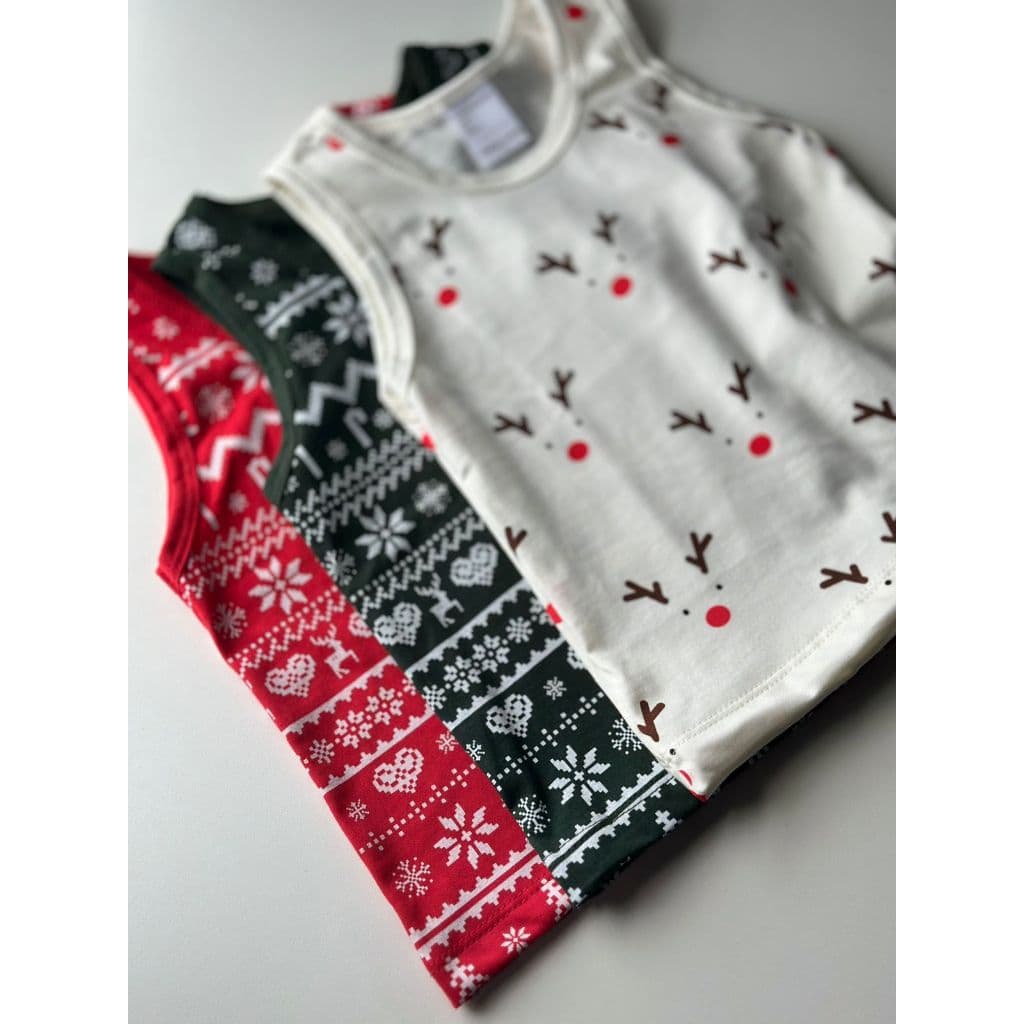 Regata bebê de malha 100% algodão estampas natalinas edição limitada Natal serene.