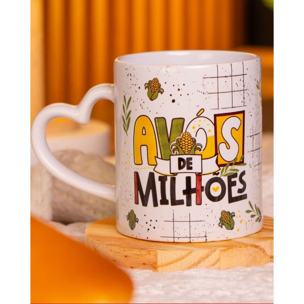 Caneca personalizada para avós/Vai com caixa e laço para presentear/Caneca Avós de Milhões/Presente para avós☕💛