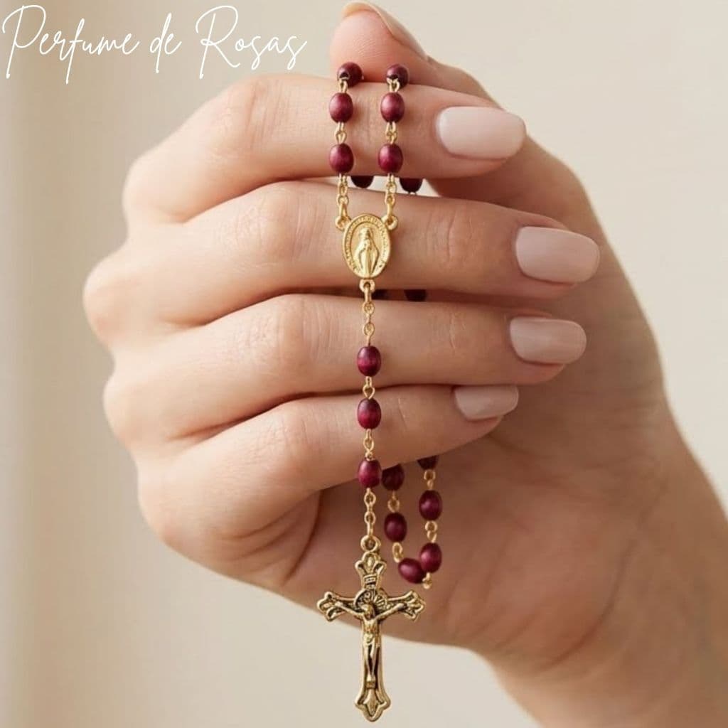 Kit 3 Terços Perfumados Cheiro de Rosas – Contas de Miçanga e Medalha Nossa Senhora Aparecida