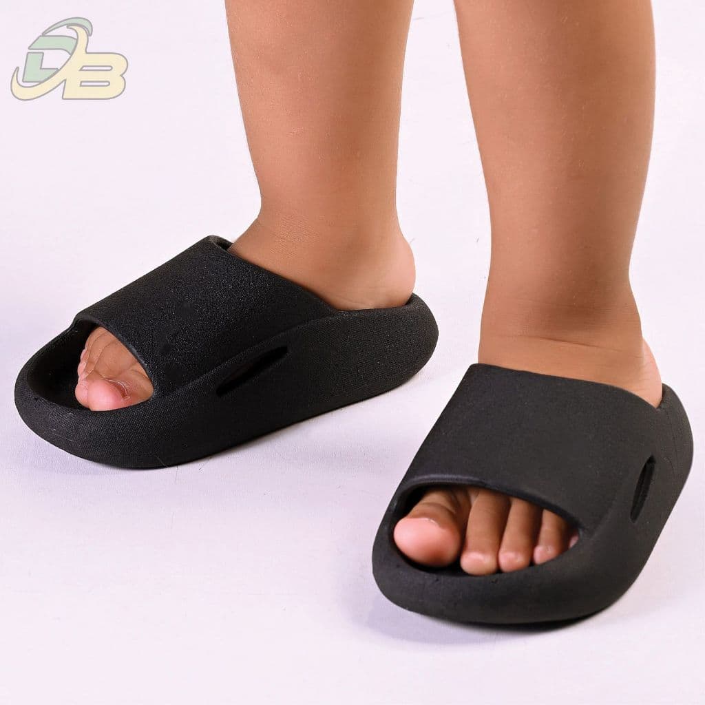 Chinelo Infantil e bebe  Slide Menino Menina Nuvem Escolar Confortável 21/22 ao 33/34 Promoção