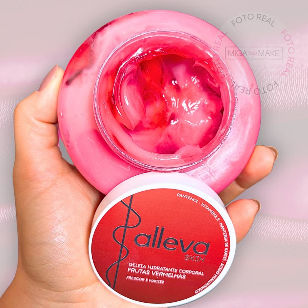 Geleia Hidratante Corporal Alleva de Frutas Vermelhas Muito Perfumada c/ Textura Suave Gel Creme