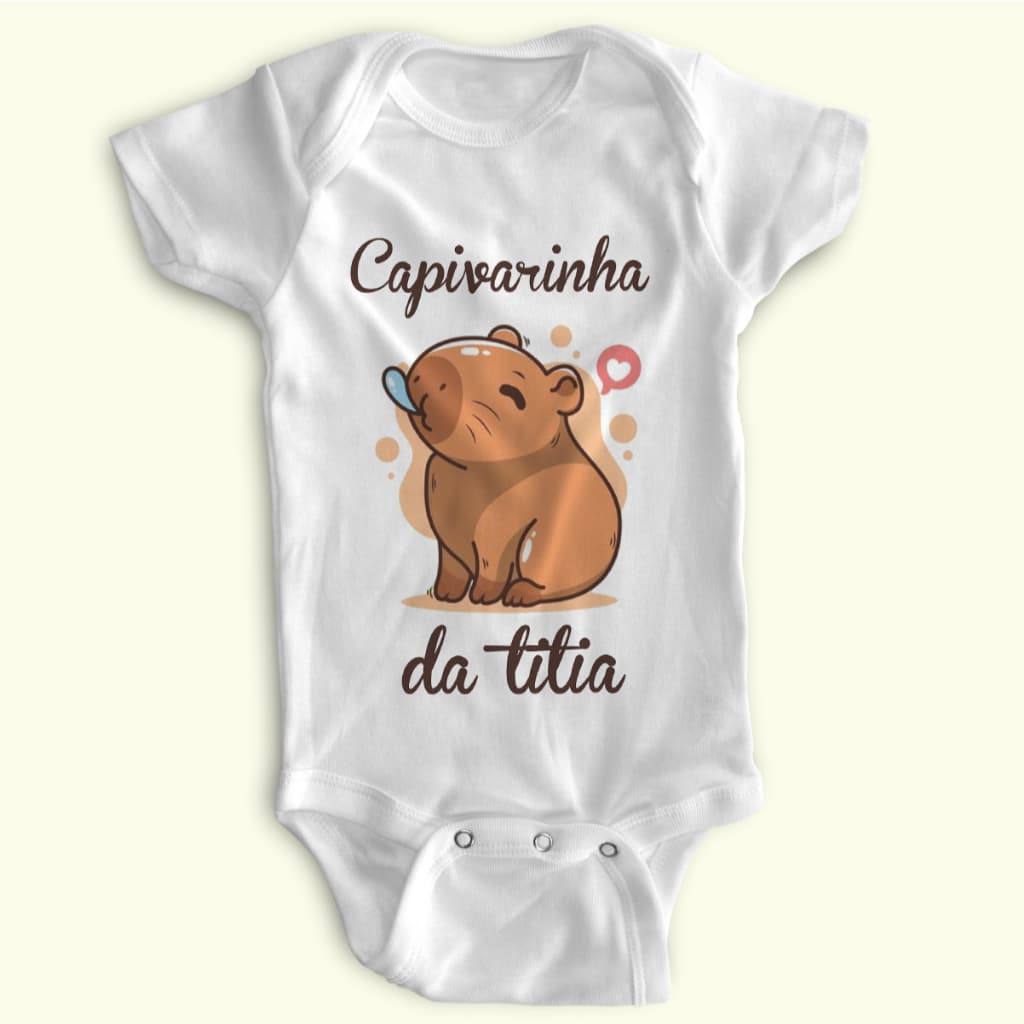 Body Bebê Personalizado – Capivarinha da Titia – Poliéster + Elastano – Estica! 🦦💛