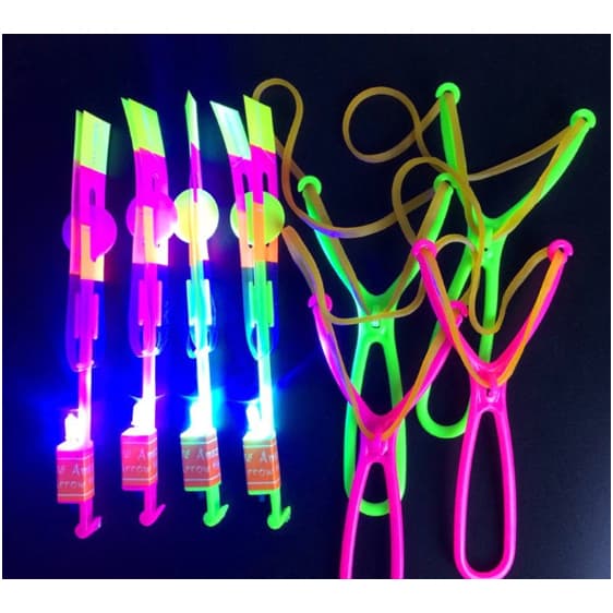 Kit 24/ Avatar voador Foquetinho Estillingue Voador Rotativo Helicóptero de LED Foguete Luminoso