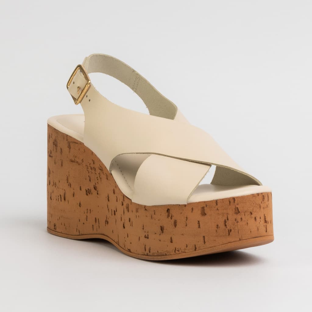 Sandália Feminina Bottero Anabela Alta Couro Natural Conforto Essencial Versátil 374701