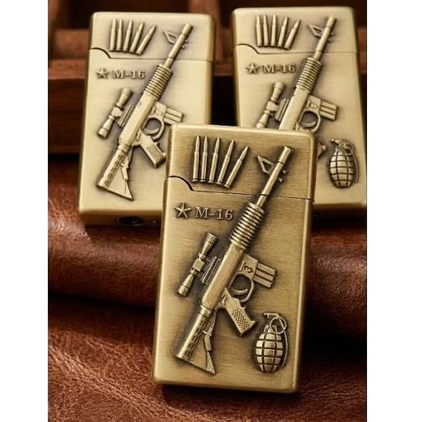 Isqueiro Dourado Estilo Clássico Recarregável Personalizado desenho de metralhadora (S/GÁS).