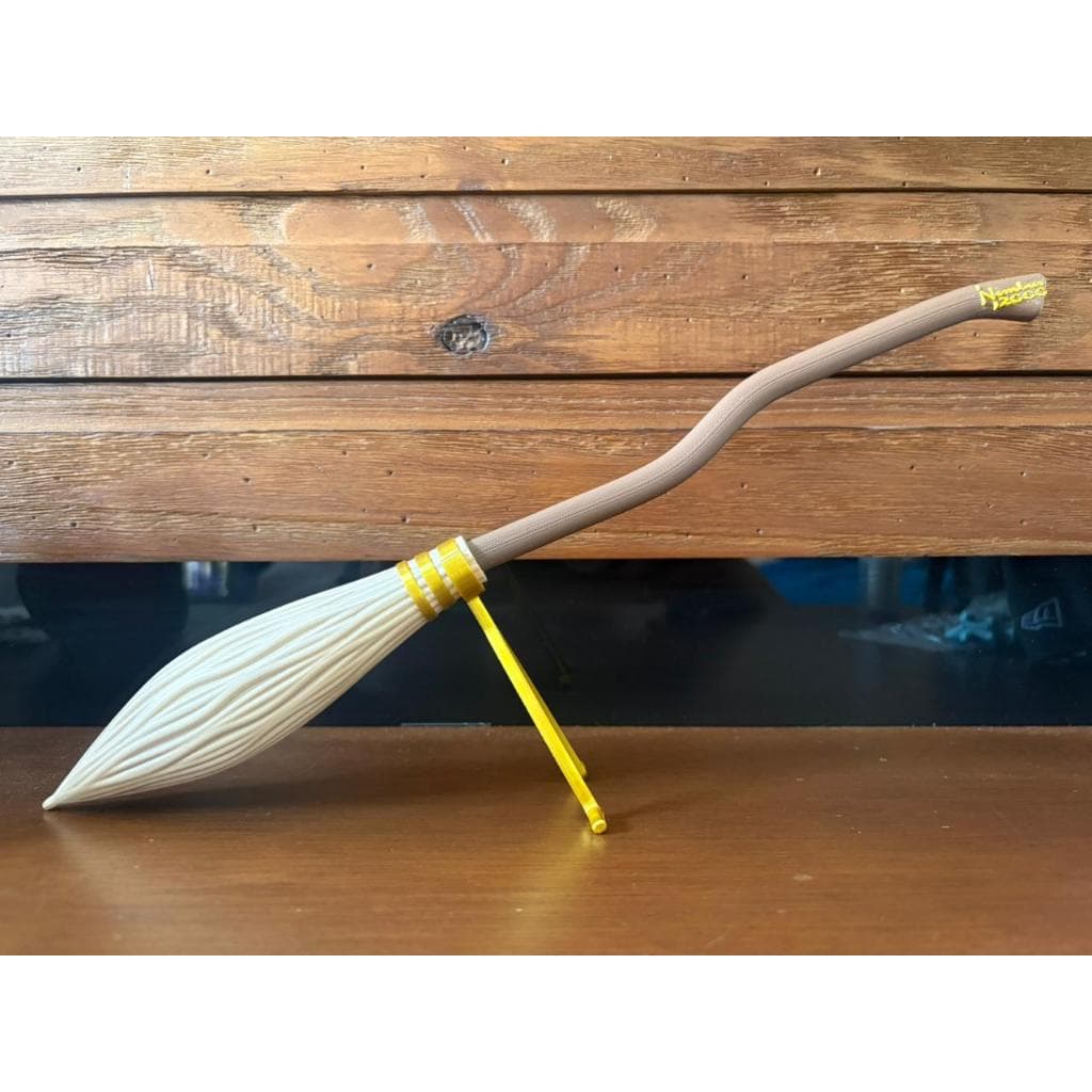 Vassoura Nimbus 2000 Decorativa – Colecionável para Fãs de Magia - Harry Potter