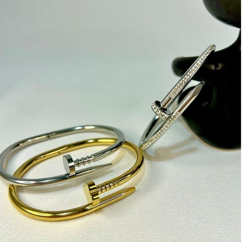 Kit Braceletes Prego Femininos Aço Inox 316L – Prata e Dourado (Clássico, Liso e com Zircônia)