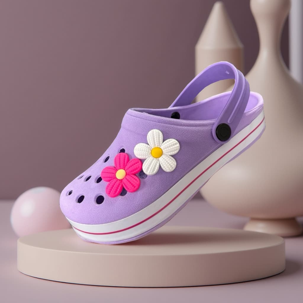 Babuche Injetado Elegante Feminino Menina Flor Personagem Moderno Confortável