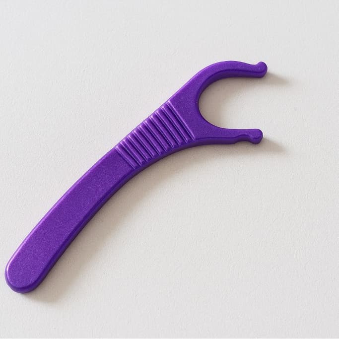 Porta-fio dental reutilizável