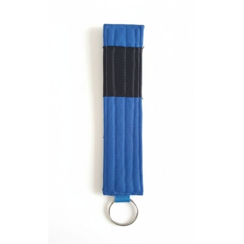 chaveiro faixa azul de jiu-jitsu.
