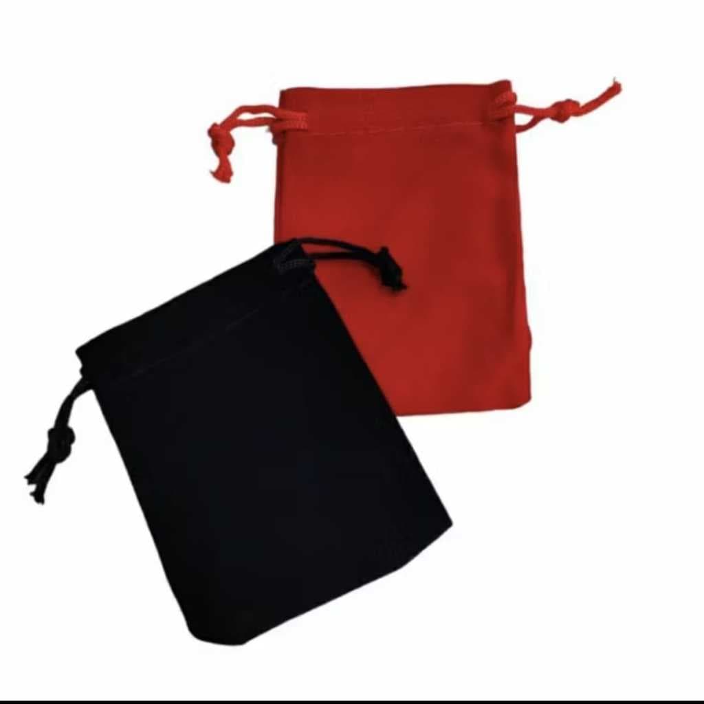 Kit Com Ate 50 Saquinhos De Veludo Premium Tamanho 10x12-CM Para Joias Bijuterias Presentes.