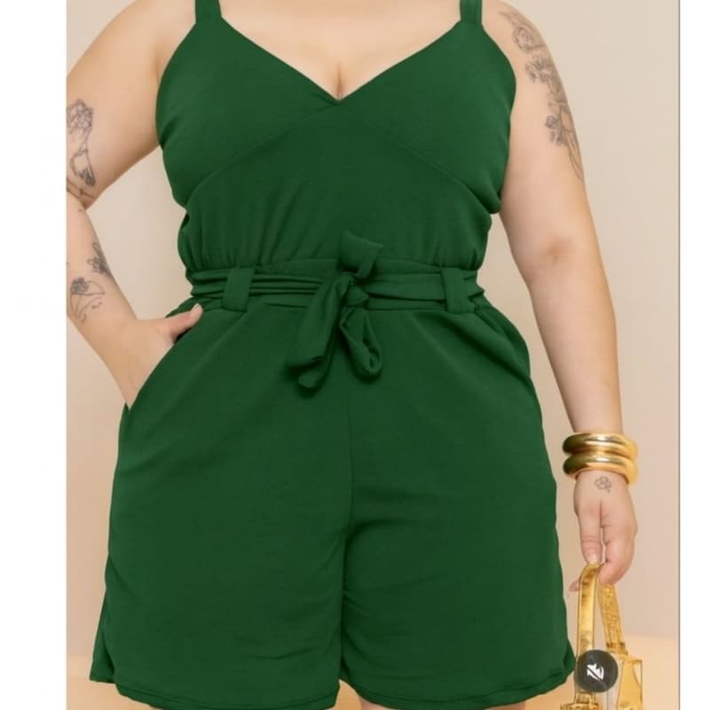 Macaquinho Plus Size Curto GG Tendência Verão Macacão.